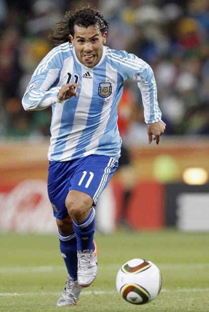 Tévez, durante el partido contra México.