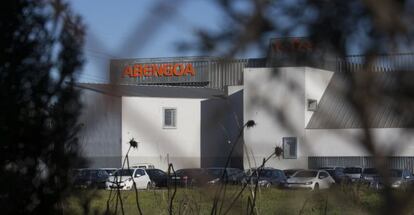 Exterior del complejo de Abengoa Water en Dos Hermanas (Sevilla).