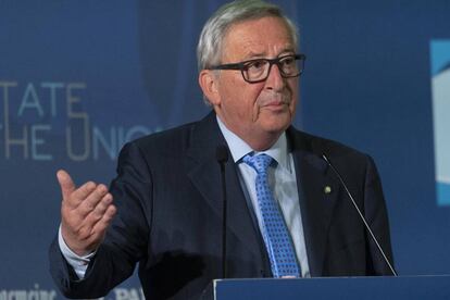 El presidente de la CE, Jean-Claude Juncker. (Claudio Giovannini/ANSA via AP)