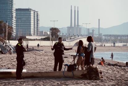 Barcelona cerró sus playas a mediados de marzo, cuando se declaró el estado de alarma.