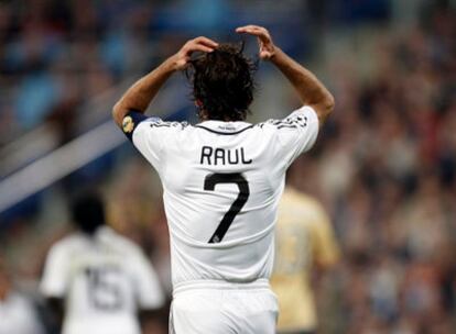 Raúl pueder ser suplente en el Camp Nou, algo que no ocurre desde 1995.