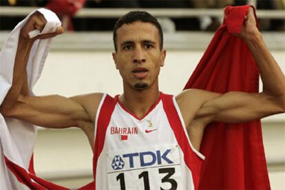 El atleta de origen marroquí celebra su triunfo.