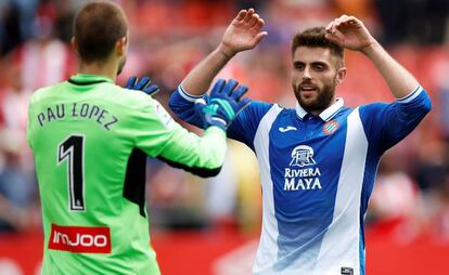 Pau López y y David López, en un partido con el Espanyol.