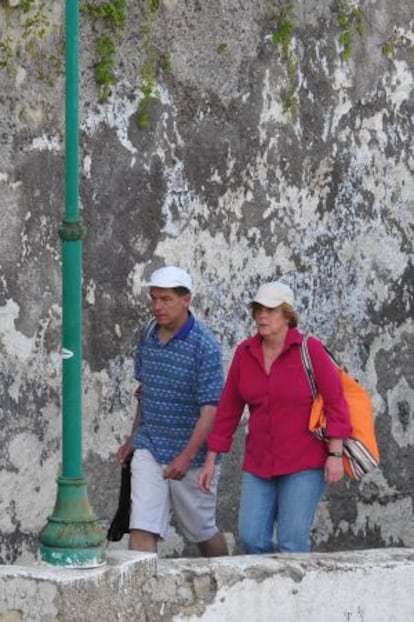 Angela Merkel y su marido, Joachim Sauer, durante unas vacaciones en Italia.