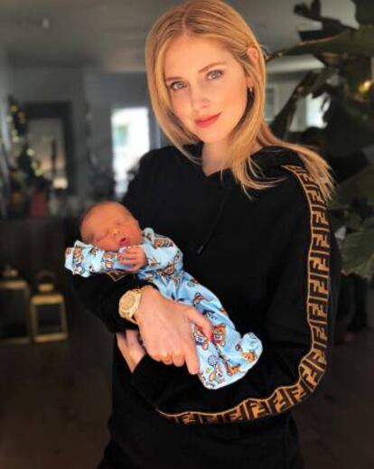 Chiara Ferragni con su hijo Leone.