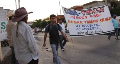 Marcha en Miacatlán (Morelos), en apoyo a Edgar Tamayo.