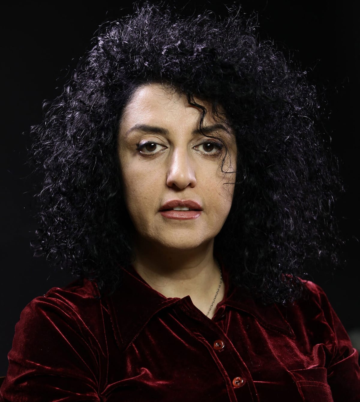 Narges Mohammadi, femeia pe care regimul iranian nu a reușit să o reducă la tăcere