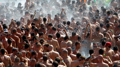 Ayer por la tarde, el parque acuático de Vilassar de Dalt congregó a 8.000 personas dentro de la tercera edición del festival barcelonés Circuit, la única cita europea de ocio para gays y lesbianas.