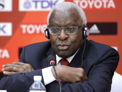 Diack, en una rueda de prensa.