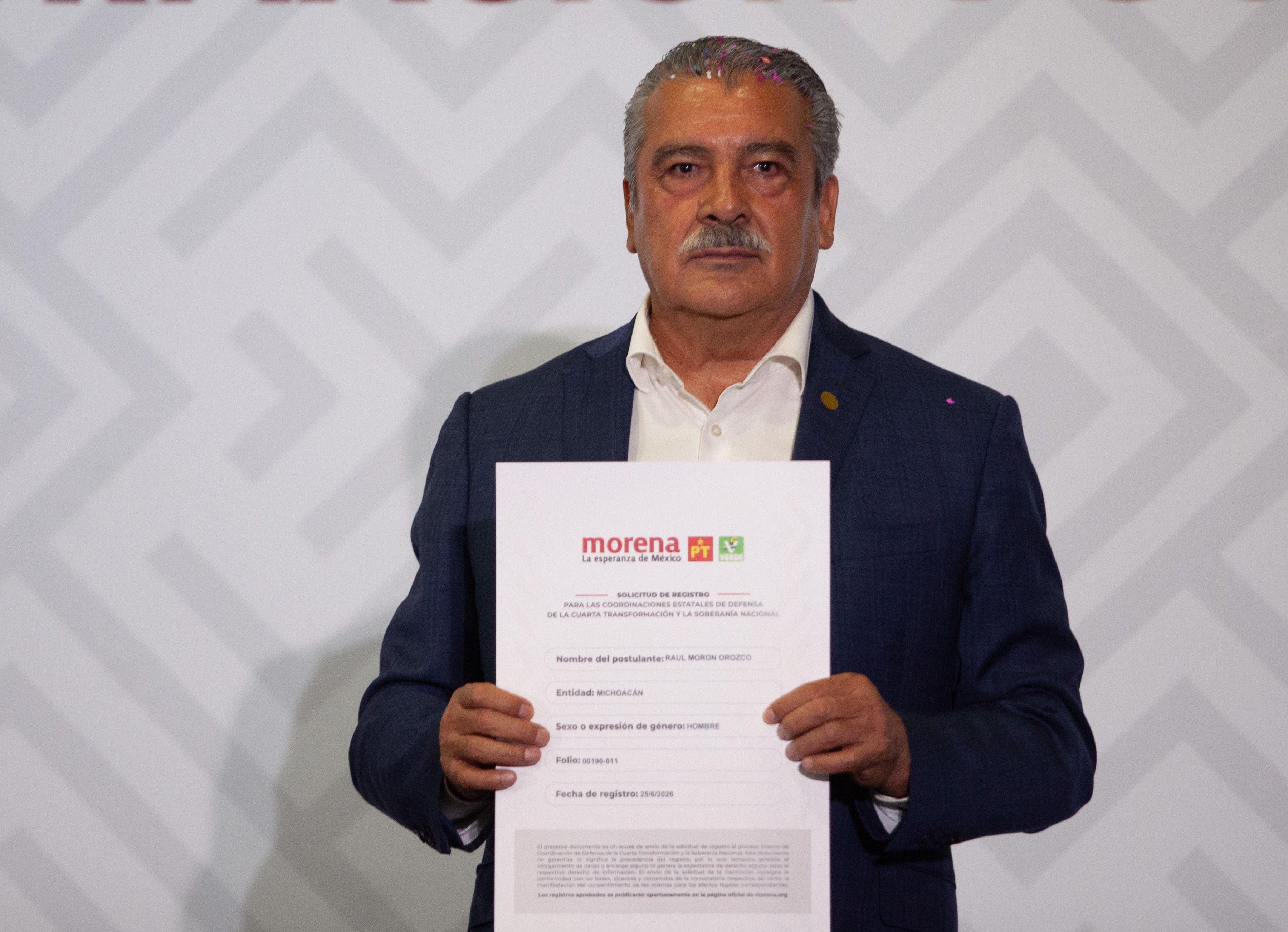 Raúl Morón abre otro frente en Morena en Michoacán: “Lo definitivo no es ser coordinador, sino candidato”