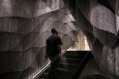 Una de las escaleras creadas en la Casa Batlló para crear una nueva circulación en este edificio de Gaudí.