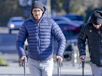 Two of the patients with spinal cord injuries who participated in the trial were able to walk again thanks to an epidural electrical stimulation system.