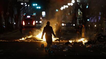 Protesta por las calle de São Paulo contra el nuevo presidente de Brasil, Michel Temer.