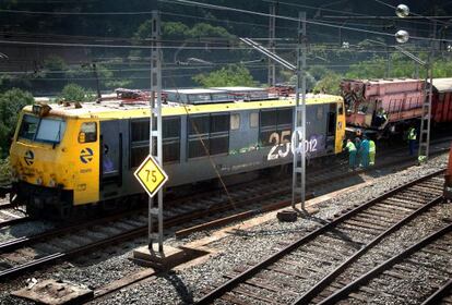 Tren de mercancías de Renfe, en Barcelona.