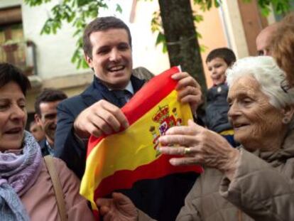 Casado, de campaña en Pamplona   Sánchez solo acierta cuando rectifica 