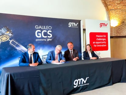 Firma del contrato entre GMV y la ESA.