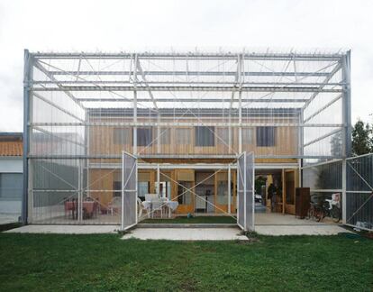 Vivienda para los padres de Anne Lacaton en Floirac, 1993.