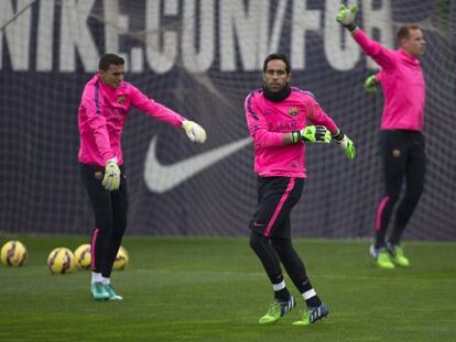 Masip, Bravo y Ter Stegen, en un entrenamiento.