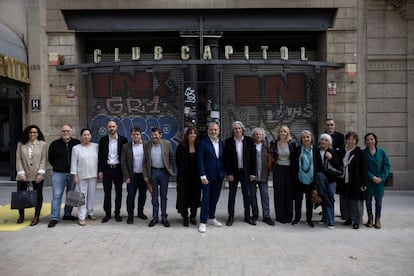 DVD 1262 14/04/2025 - Barcelona - El alcalde de Barcelona Jaume Collboni ha anunciado esta mañana que el ayuntamiento de Barcelona ha adquirido el Teatro Club Capitol, historico teatro de Las Ramblas. Después de la rueda de prensa el alcalde con el consejal de cultura Xavier Marcé Carol entre otros han viistado el teatro. foto: Massimiliano Minocri