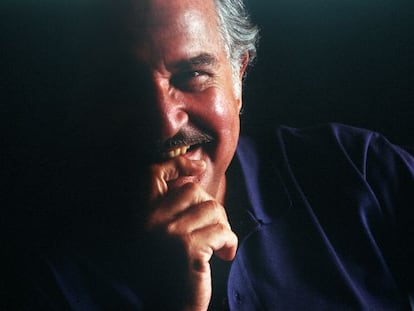 Carlos Fuentes, retratado en octubre de 1994.