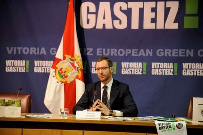 El alcalde de Vitoria, Javier Maroto, en una comparecencia reciente.