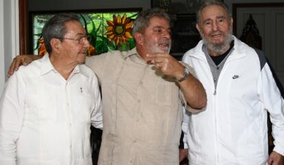 Para recibir, el 24 de febrero, al presidente de Brasil, Luiz Inácio Lula Da Silva, Castro cambió su habitual marca, Adidas, por Nike, de la que ya había llevado un chándal en otra ocasión. Esta vez, Castro se decantó por el color blanco combinado con gris.