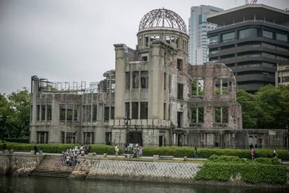 Restos do edifício de Hiroshima sobre o qual estourou a bomba atômica em 1945.