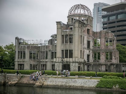 Restos do edifício de Hiroshima sobre o qual estourou a bomba atômica em 1945.