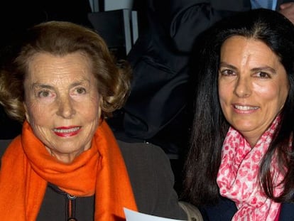 Liliane Bettencourt y su hija Francoise Bettencourt-Meyers.