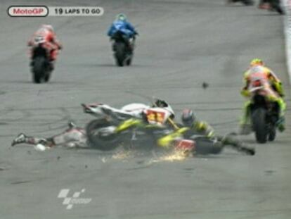 Imagen televisiva del accidente de Simoncelli.