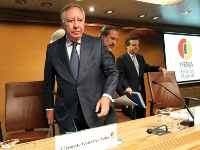 Clemente González Soler, presidente del comité ejecutivo de Ifema; Ángel Asensio, presidente de la junta rectora, y Eduardo López-Puertas, director general, durante la presentación de los resultados de 2018.