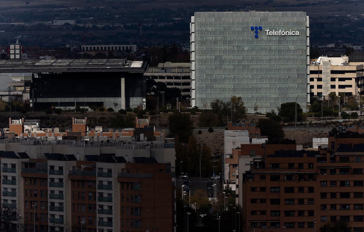 Telefónica recorta en otros 600 trabajadores el número de afectados por el ERE