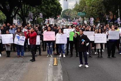 Trabajadores sindicalizados protestan por recorte al Poder Judicial