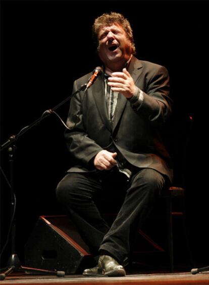 Enrique Morente, en el Teatro Albéniz en 2006