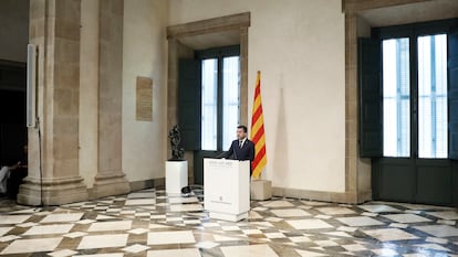 El president Pere Aragonès, durante el acto de restitución del Salón Sant Jordi del Palau de la Generalitat tras la retirada de las obras pictóricas añadidas durante la dictadura de Primo de Rivera.