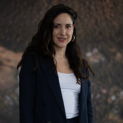 Claudia Stella Curiel de Icaza secretaria de Cultura de la Ciudad de México en el Museo Interactivo Infantil y Juvenil, Yancuic, ubicado en la alcaldía Iztapalapa en la Ciudad de México. El recinto cultural cuenta con cuatro salas destinadas a la concientización del cambio climático: Diálogo y Acción; Ecosistemas y Biodiversidad; Crisis y Resiliencia; Sistema Solar y Cosmovisión..