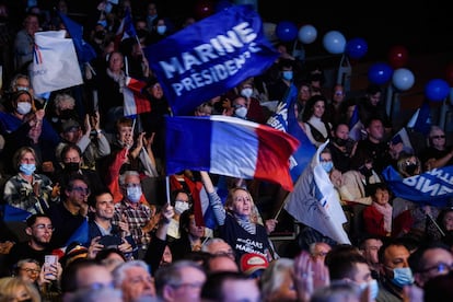 Manifestación del partido ultraderechista francés  Reagrupamiento Nacional, en febrero de 2022.