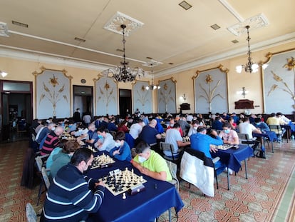 Vista general del torneo de partidas rápidas Dama Negra, el pasado domingo en Torrevieja (Alicante)