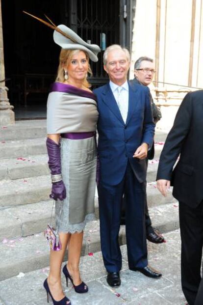 Alberto Palatchi y su exmujer, Susana Gallardo, en la boda de Joan Fainé y Beatriz Salas en 2011.