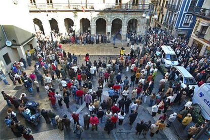 Un momento de la concentración celebrada en Durango en protesta por el asesinato de Ofelia Hernández.