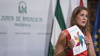 La Consejera de Educaci&oacute;n, Sonia Gaya, durante la presentaci&oacute;n del curso escolar tras el Consejo de Gobierno.
 