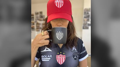 Eva Longoria anuncia su unión al grupo propietario del Club Necaxa a través de Instagram.