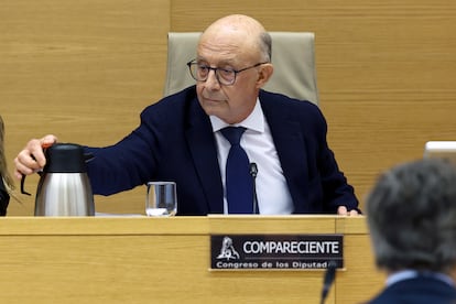 Montoro comparecía el 14 de abril en una comisión de investigación del Congreso sobre la denominada Operación Cataluña.