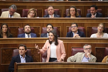 Desde Cs, Inés Arrimadas ha recordado a Pedro Sánchez el adelanto electoral de Susana Díaz en Andalucía: "No se confíe, mire lo que le pasó a la señora Díaz".