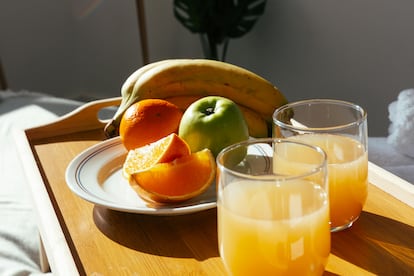 Piénsalo: ¿te acabas antes una fruta o un zumo?