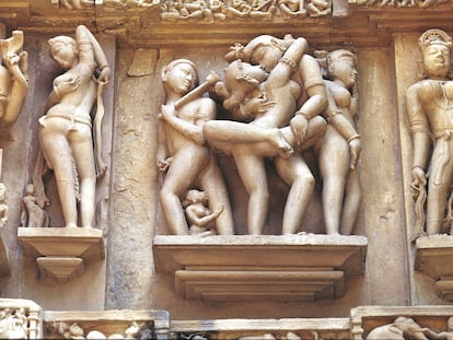 Esculturas eróticas de los templos de Khajuraho (India).