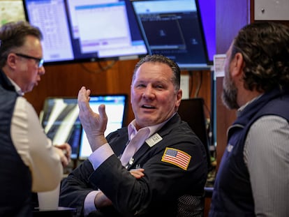 El mercado te modera