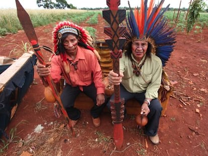 Índios da comunidade aldeia Tekoha Nhu Verá, ocupada há dois anos.