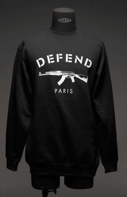 Sudadera de Defend Paris (45 euros).