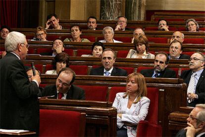 Maragall, durante el primer pleno del Parlamento catalán tras la ruptura del tripartito.